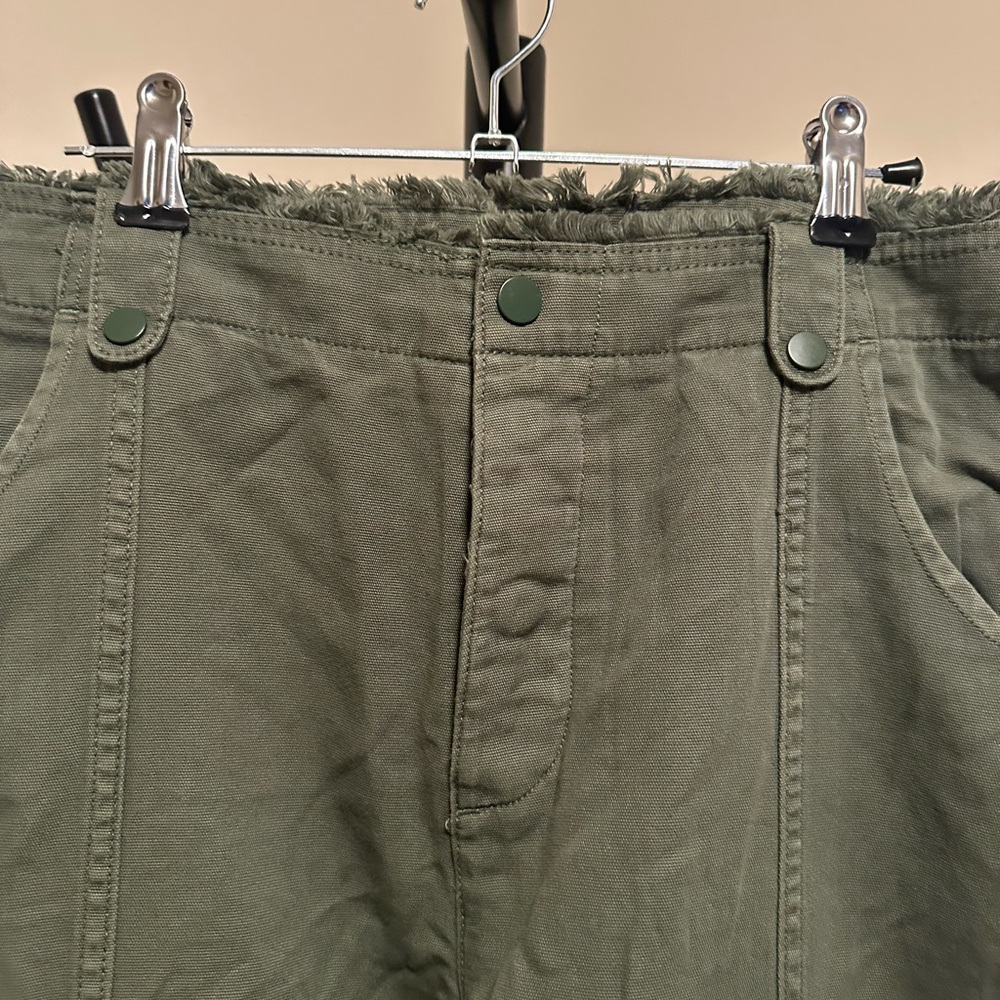 Unsubscribed Utility Pants - Picture 4 of 9